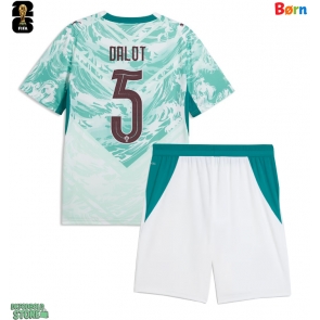 Portugal Diogo Dalot #5 Replika Babytøj Udebanesæt Børn VM 2026 Kortærmet (+ Korte bukser)